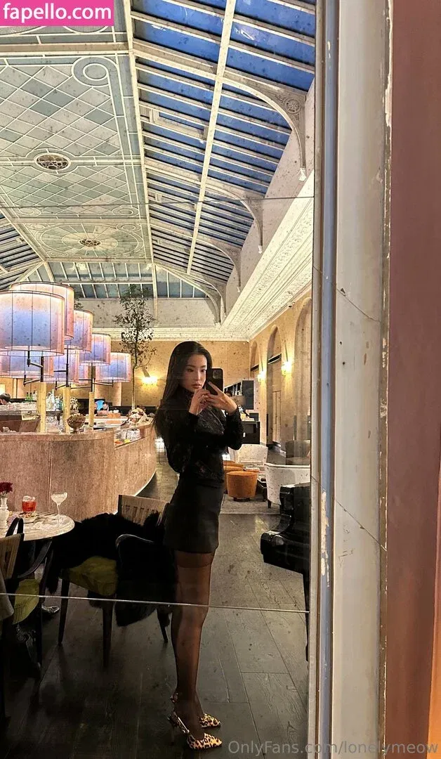 LonelyMeow Onlyfans Photo Gallery 