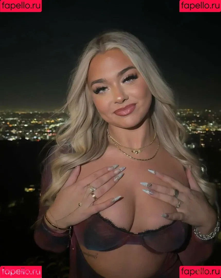 julia.whiteeee7 Onlyfans Photo Gallery 