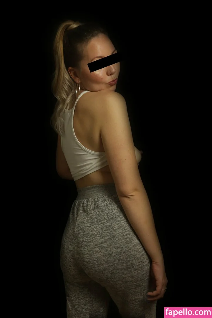 selaehra Onlyfans Photo Gallery 