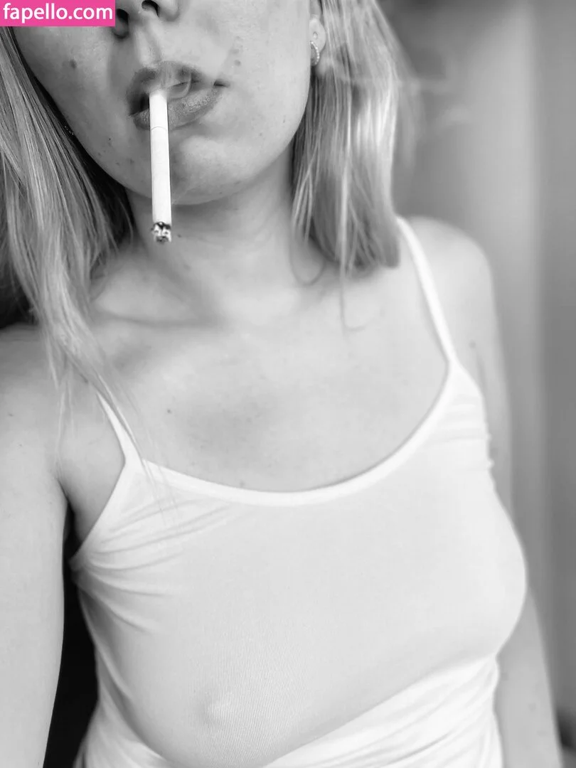 selaehra Onlyfans Photo Gallery 