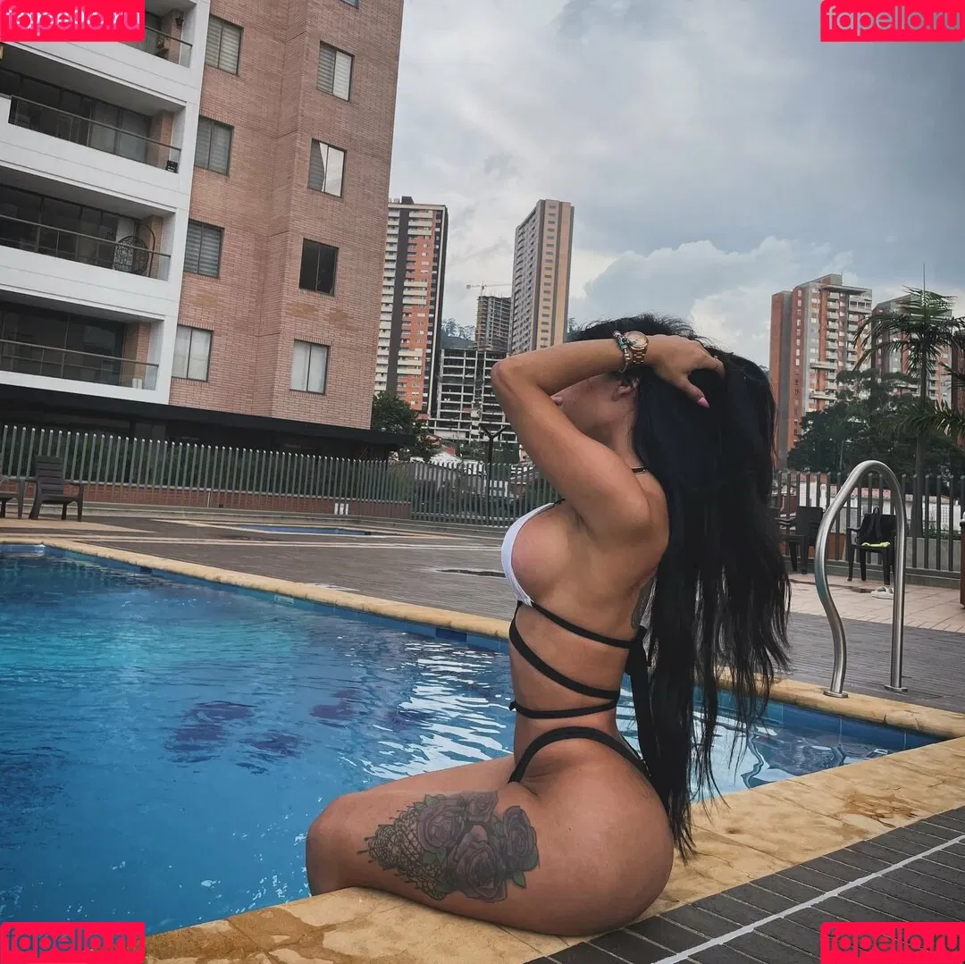 Alejarabbittx Onlyfans Photo Gallery 