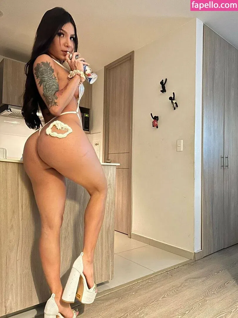 Alejarabbittx Onlyfans Photo Gallery 