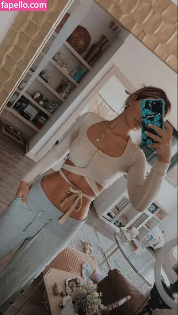 Dela Reilley Onlyfans Photo Gallery 