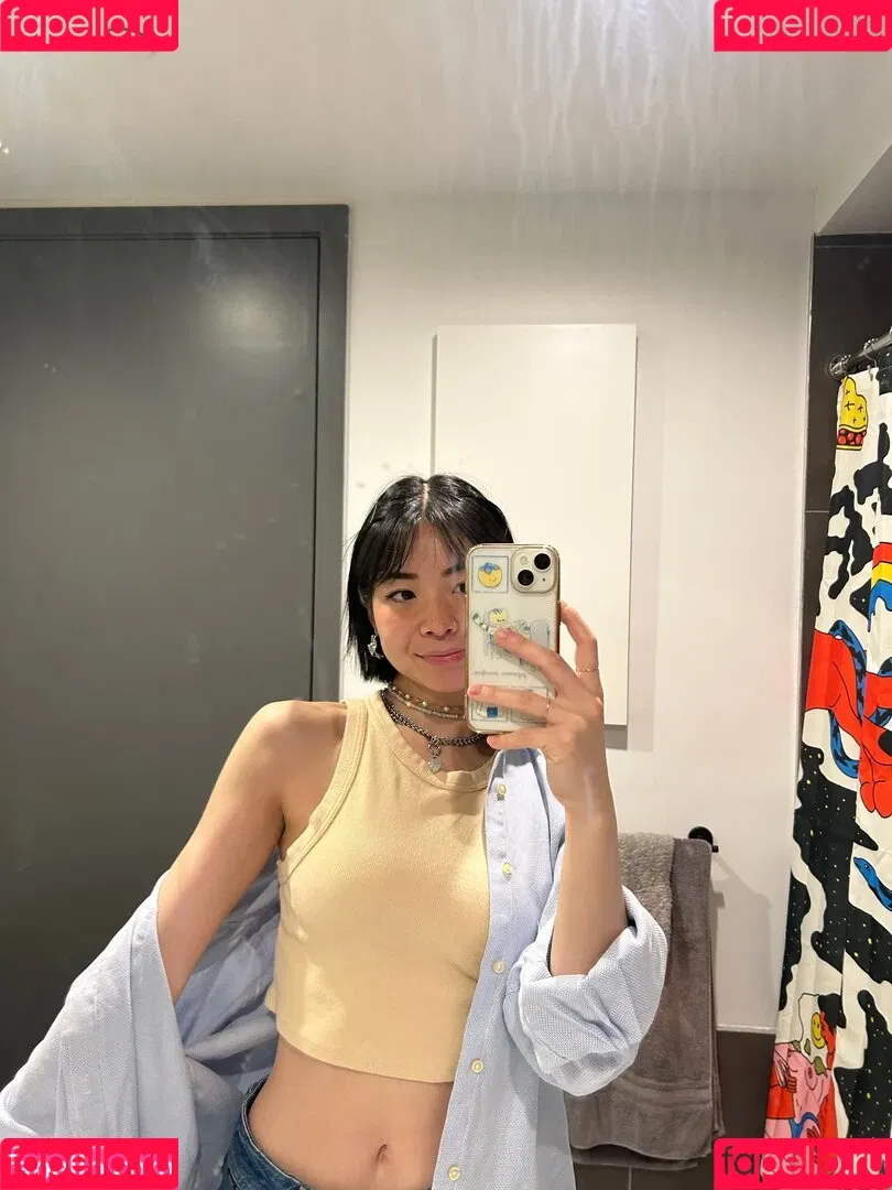 Mina Makes Noise Onlyfans Photo Gallery 