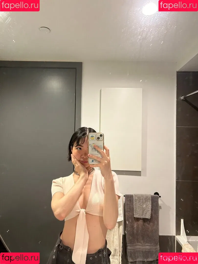 Mina Makes Noise Onlyfans Photo Gallery 