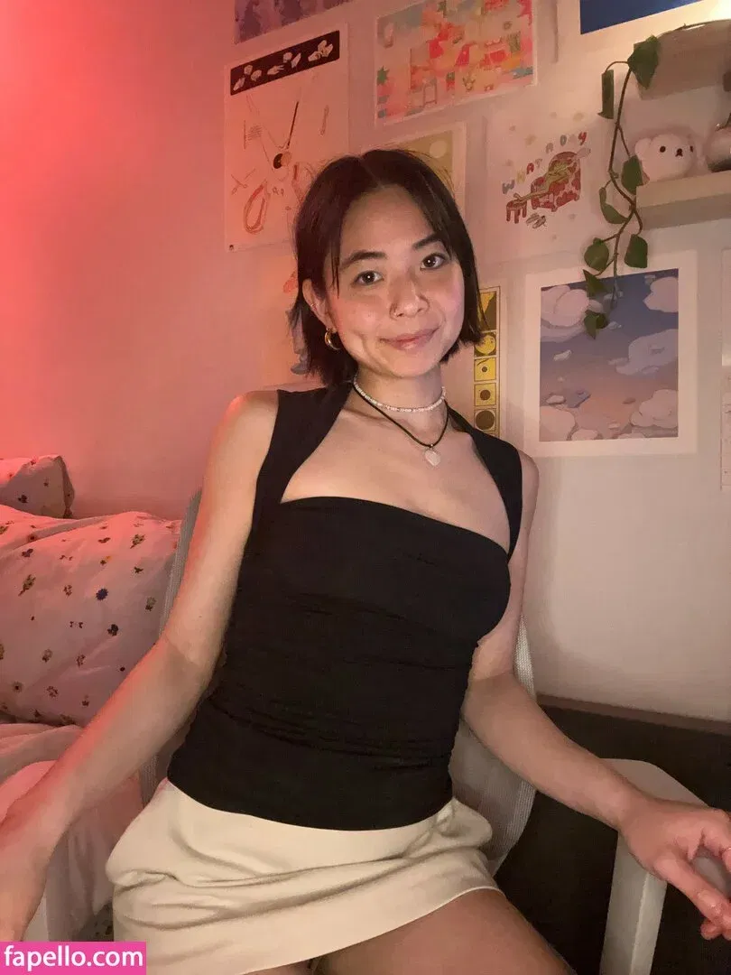 Mina Makes Noise Onlyfans Photo Gallery 