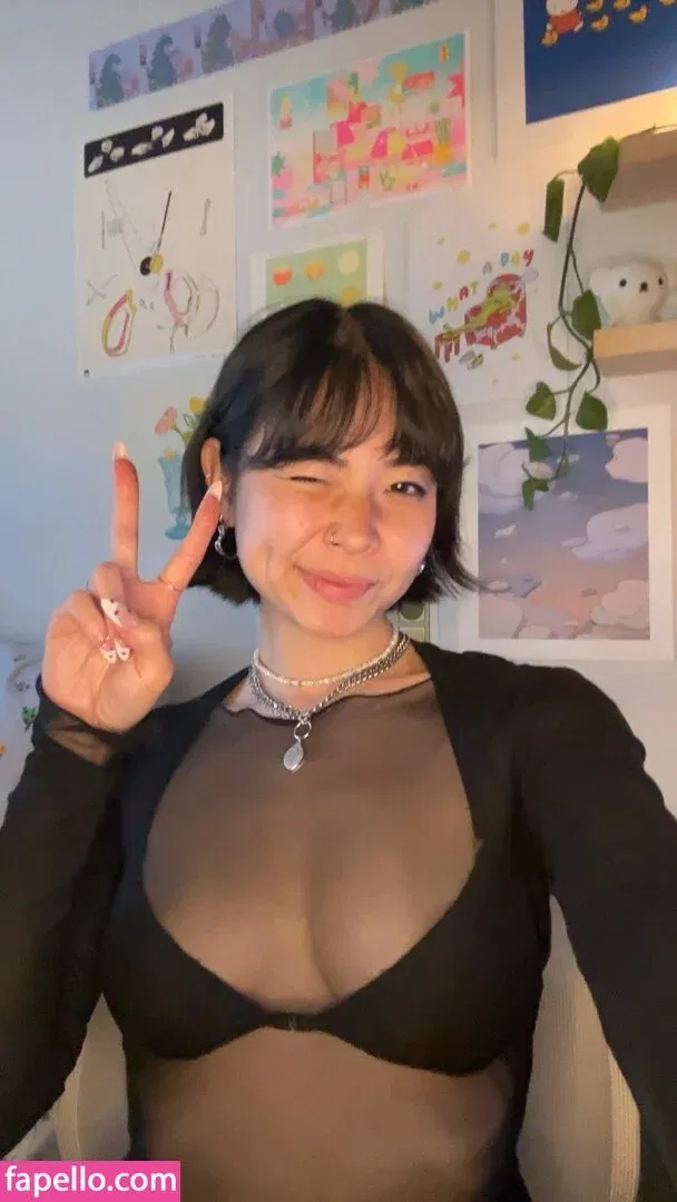 Mina Makes Noise Onlyfans Photo Gallery 