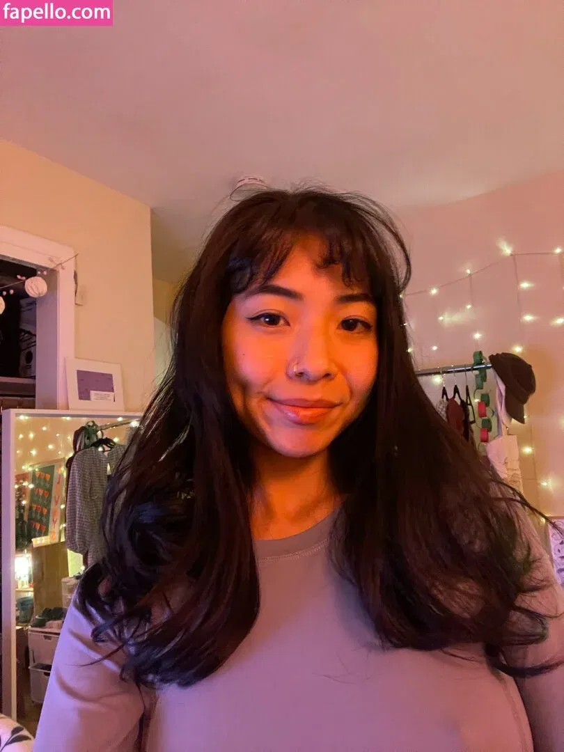 Mina Makes Noise Onlyfans Photo Gallery 