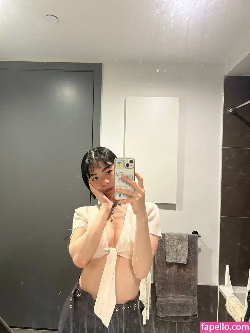 Mina Makes Noise Onlyfans Photo Gallery 