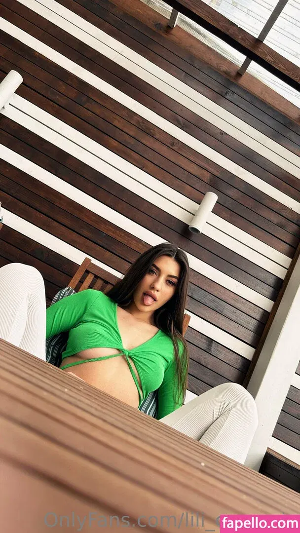 lili_coco_vip Onlyfans Photo Gallery 