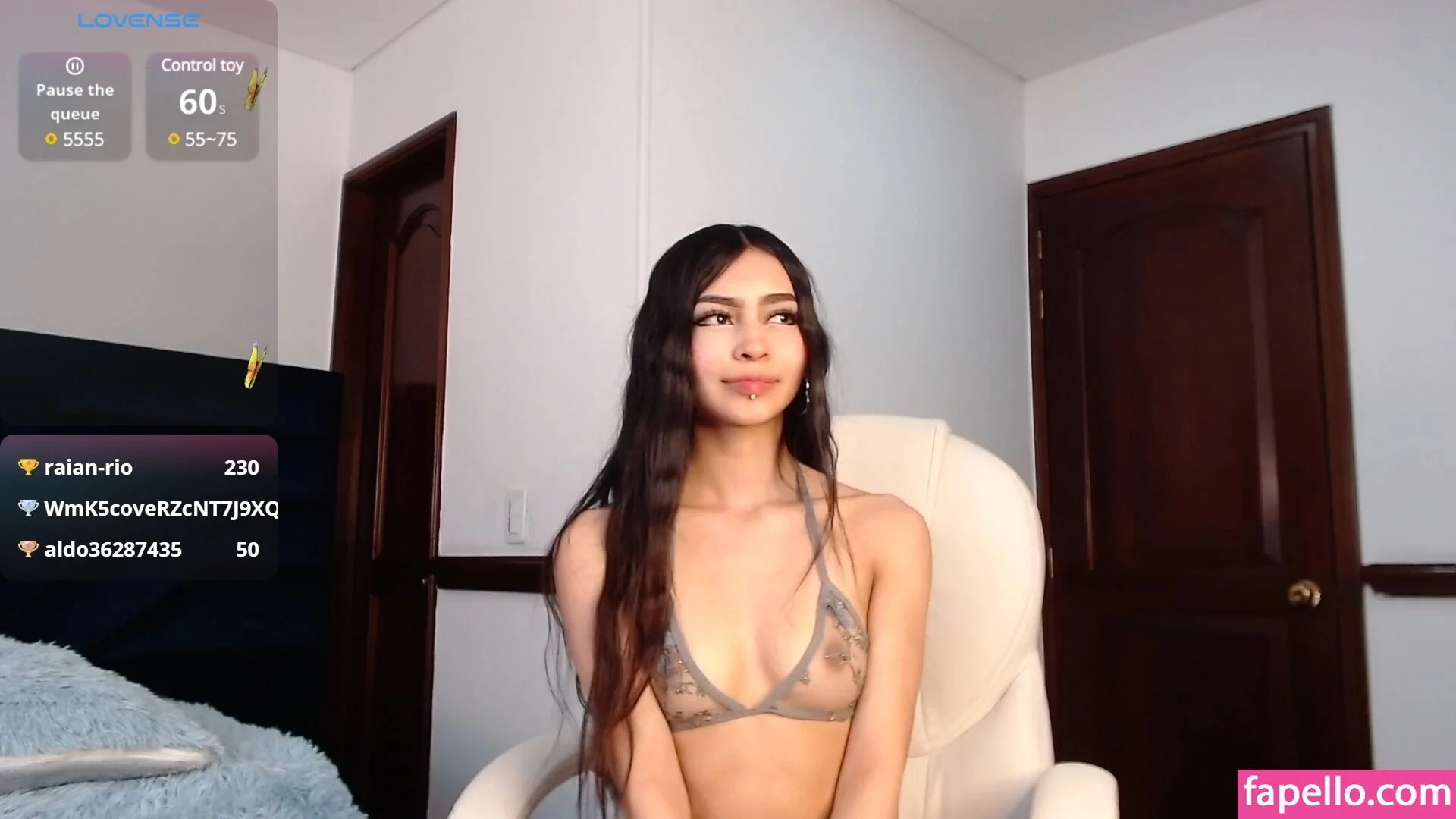 Celine_golden Onlyfans Photo Gallery 