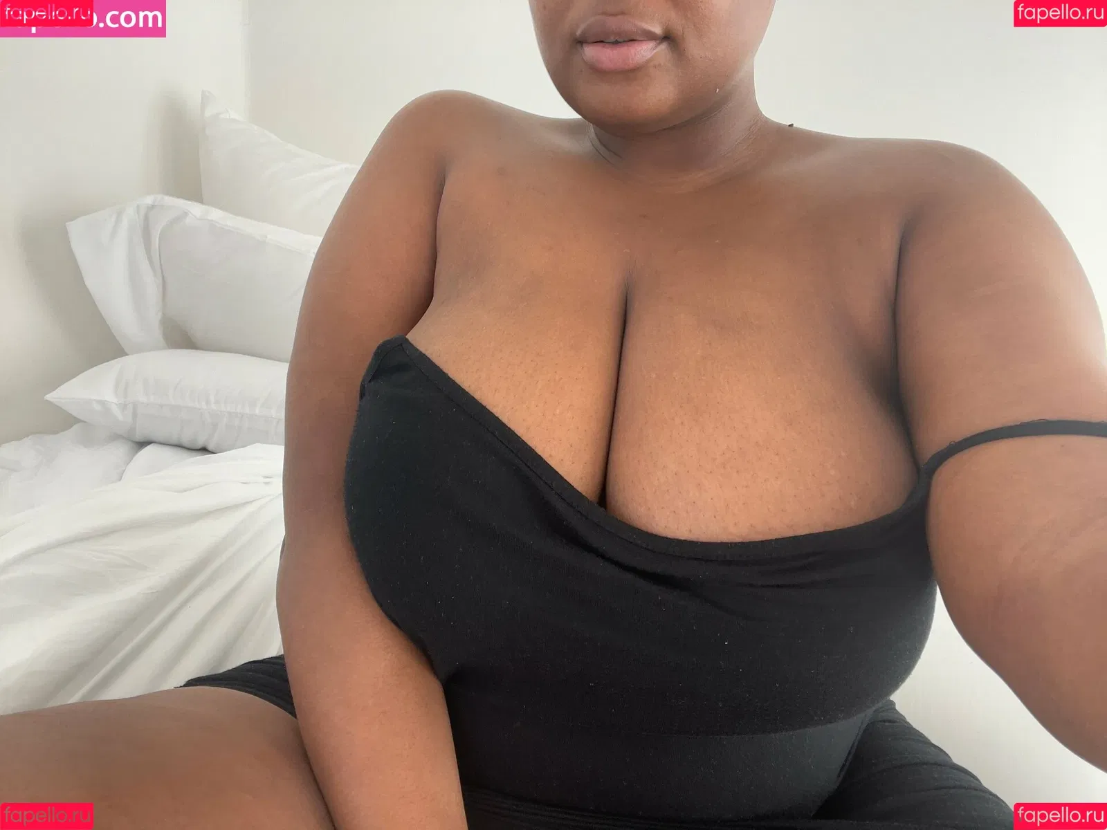 lingerieloungefree Onlyfans Photo Gallery 
