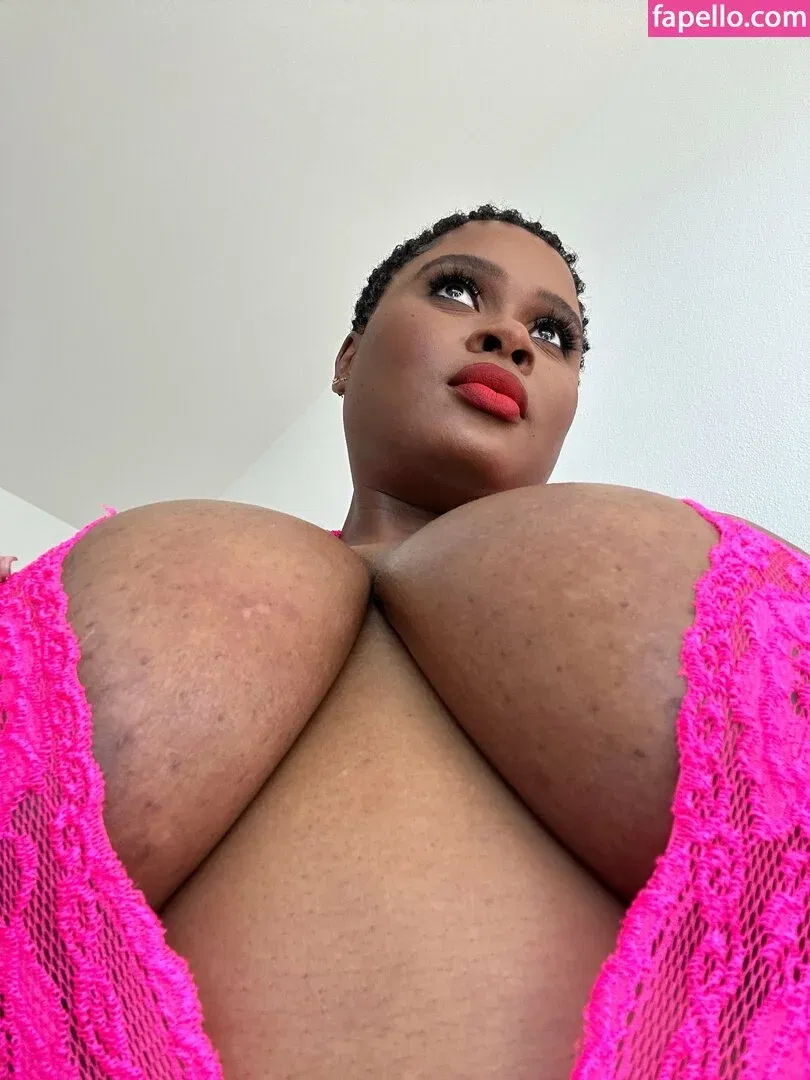 lingerieloungefree Onlyfans Photo Gallery 