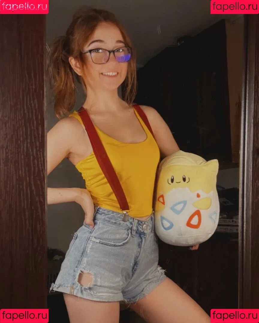 Lyssaurora Onlyfans Photo Gallery 