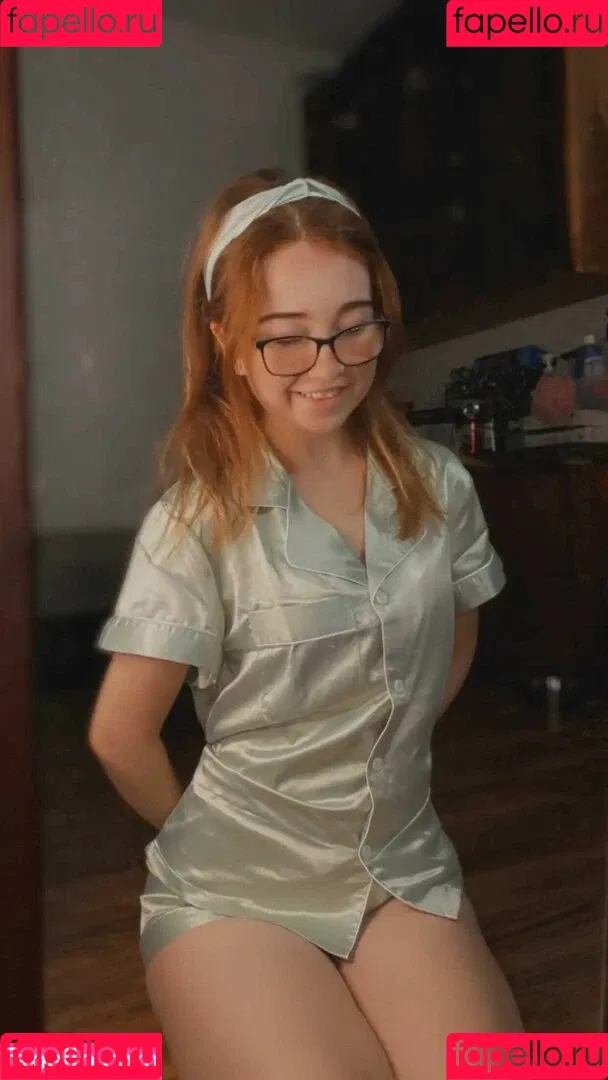 Lyssaurora Onlyfans Photo Gallery 