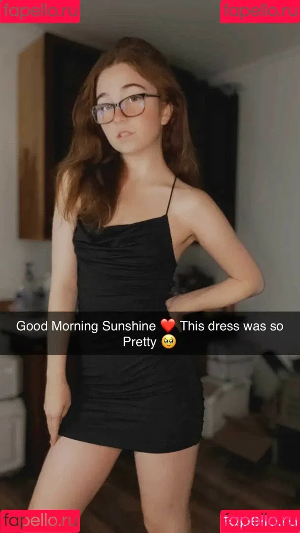 Lyssaurora Onlyfans Photo Gallery 