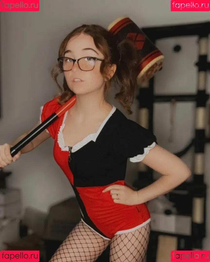 Lyssaurora Onlyfans Photo Gallery 