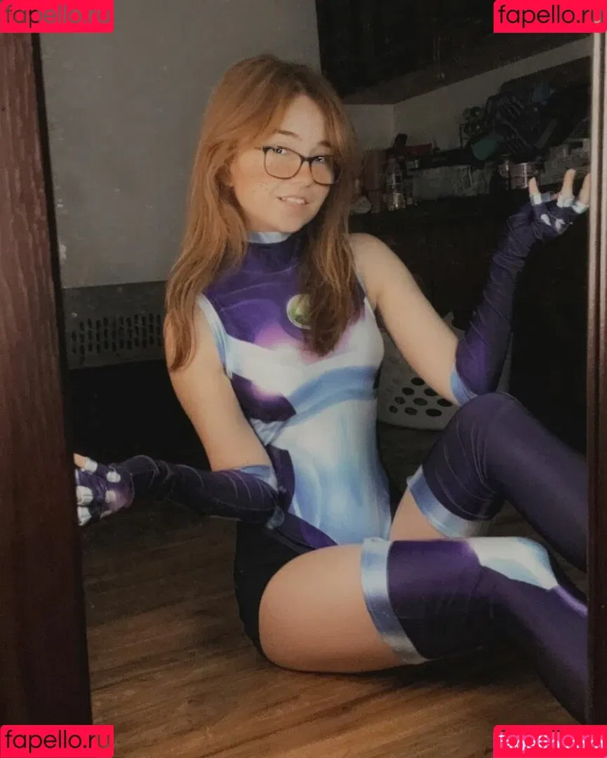 Lyssaurora Onlyfans Photo Gallery 