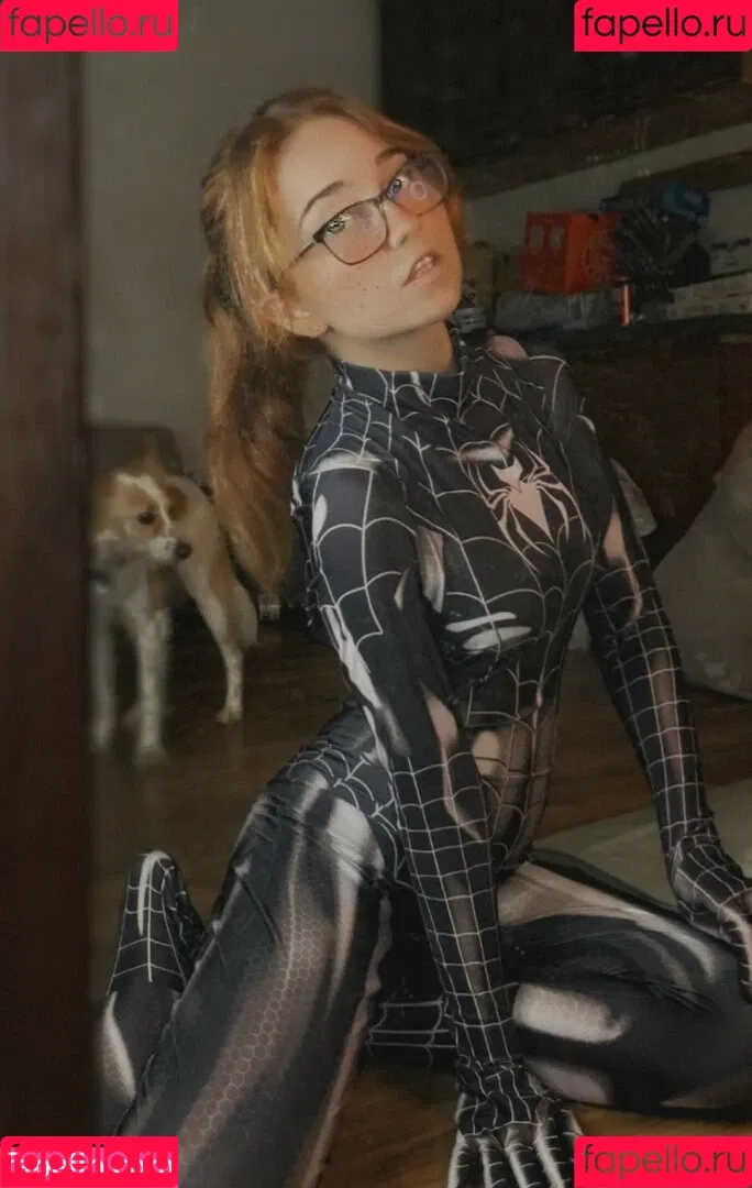 Lyssaurora Onlyfans Photo Gallery 