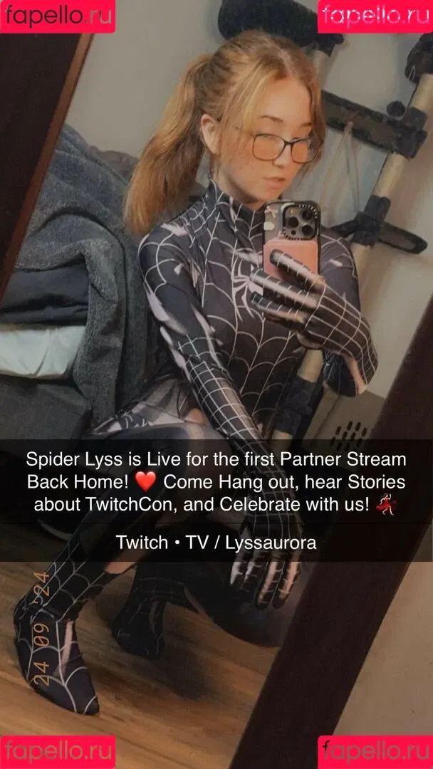 Lyssaurora Onlyfans Photo Gallery 