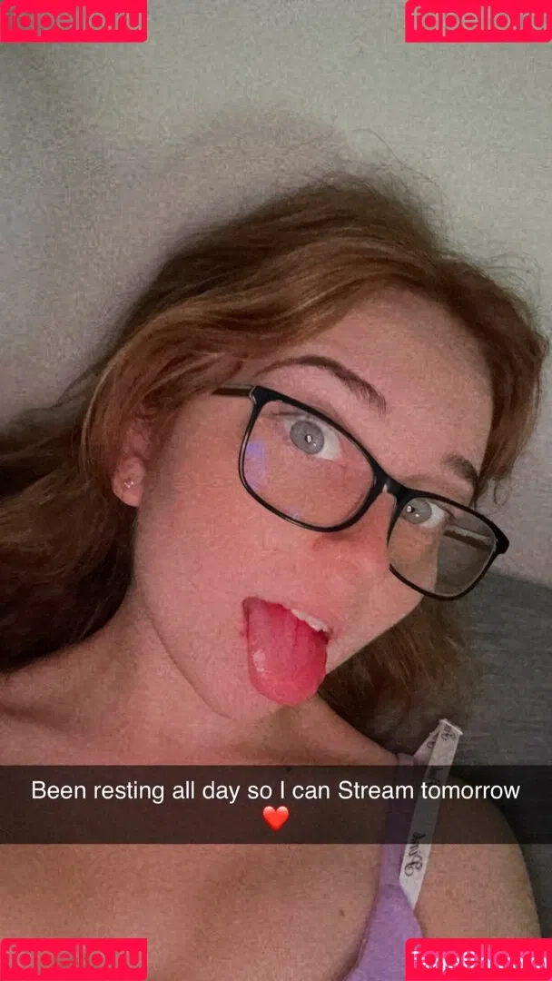 Lyssaurora Onlyfans Photo Gallery 