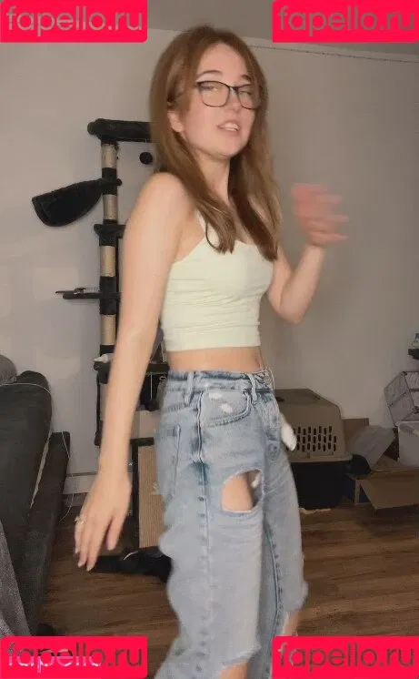 Lyssaurora Onlyfans Photo Gallery 