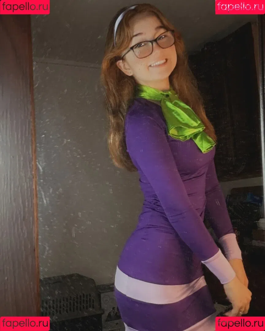Lyssaurora Onlyfans Photo Gallery 