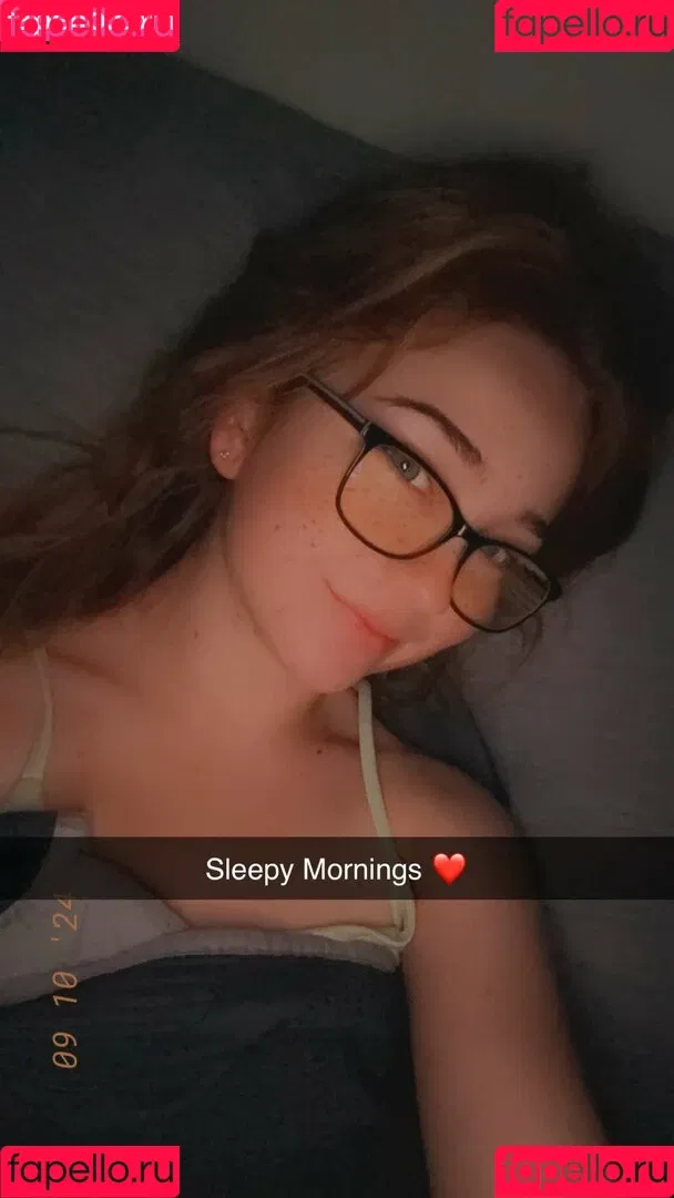 Lyssaurora Onlyfans Photo Gallery 