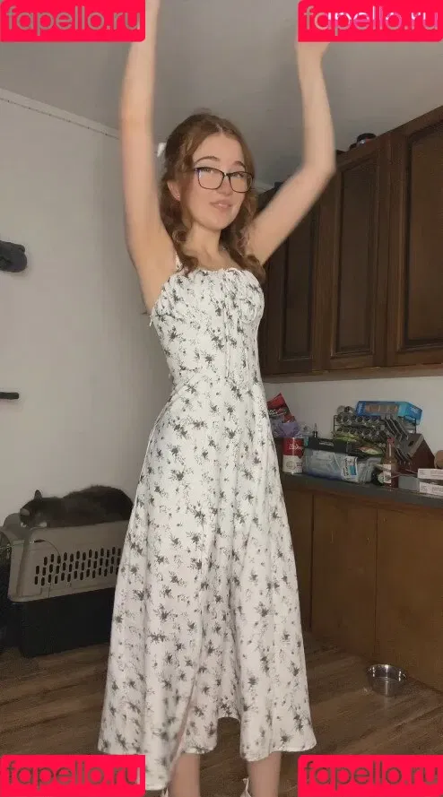 Lyssaurora Onlyfans Photo Gallery 