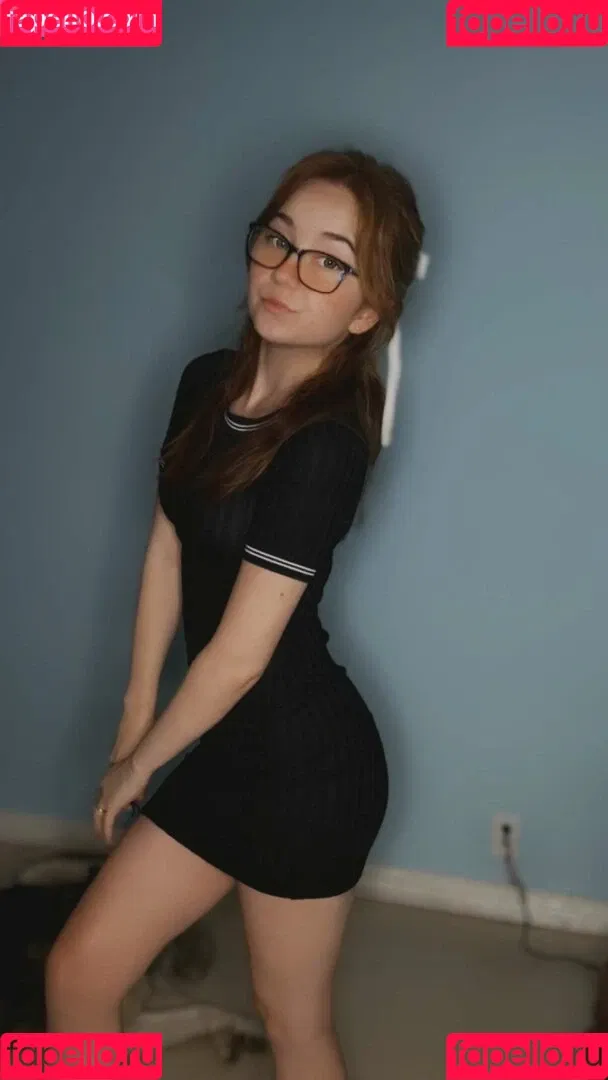 Lyssaurora Onlyfans Photo Gallery 