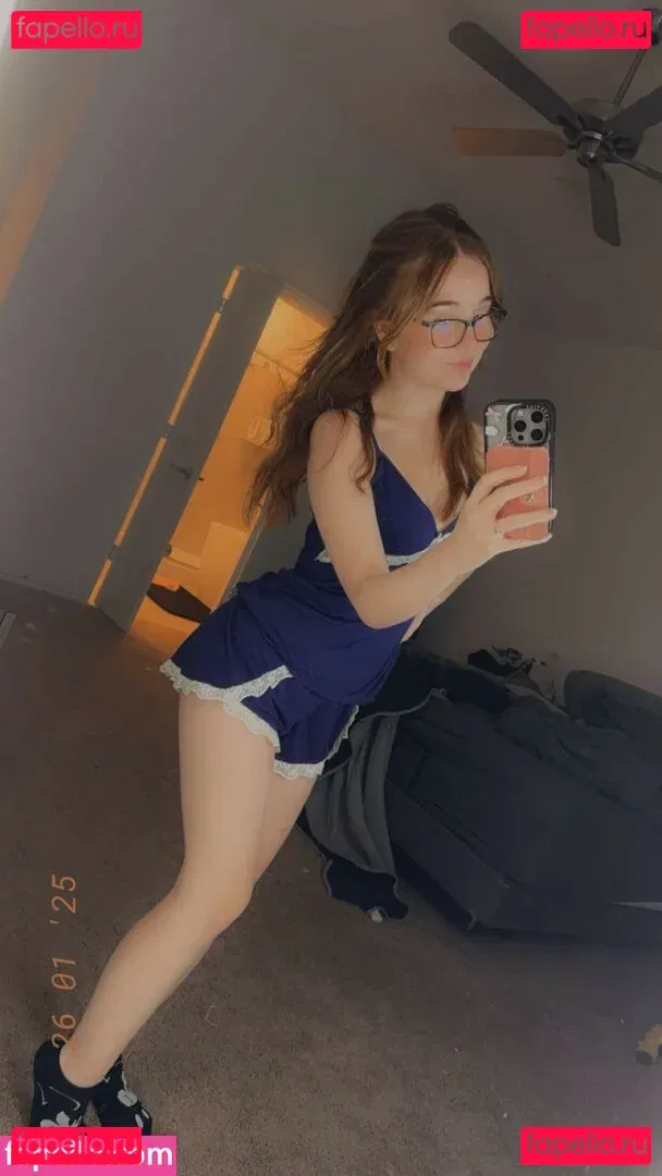 Lyssaurora Onlyfans Photo Gallery 