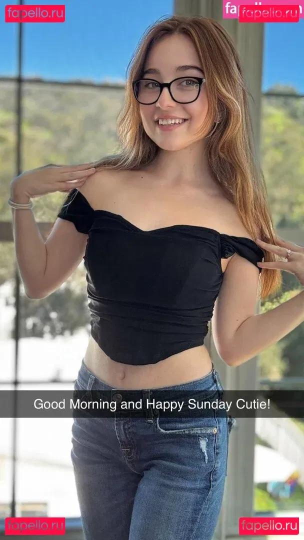 Lyssaurora Onlyfans Photo Gallery 