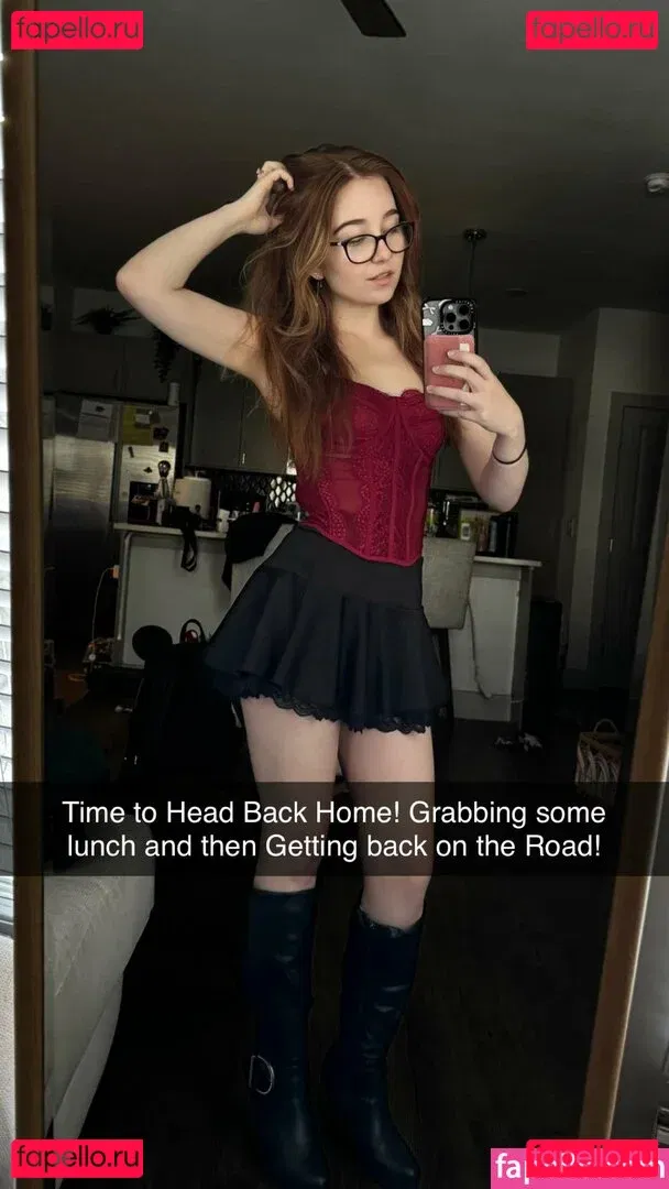 Lyssaurora Onlyfans Photo Gallery 