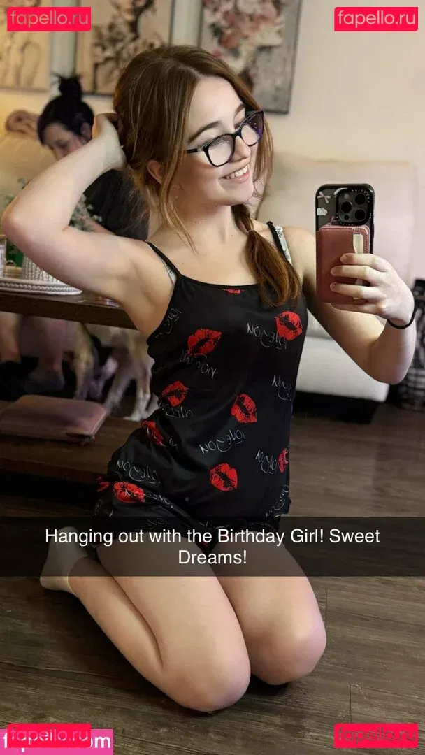 Lyssaurora Onlyfans Photo Gallery 