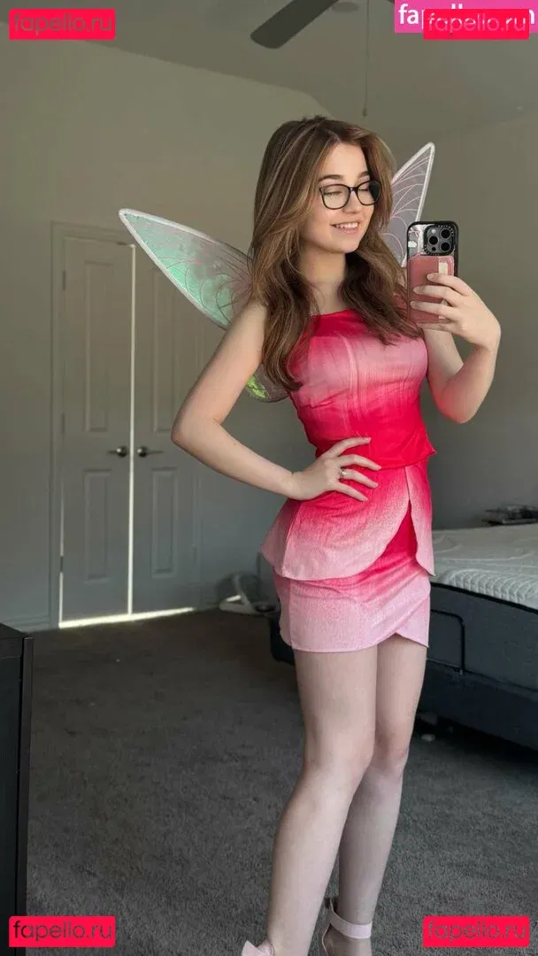 Lyssaurora Onlyfans Photo Gallery 