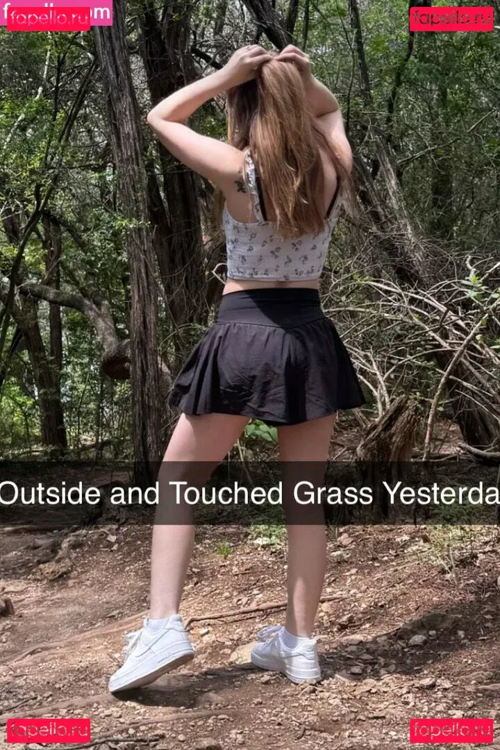 Lyssaurora Onlyfans Photo Gallery 