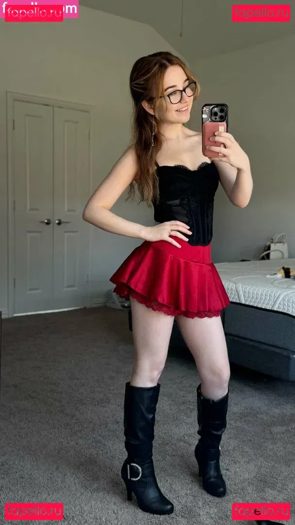 Lyssaurora Onlyfans Photo Gallery 