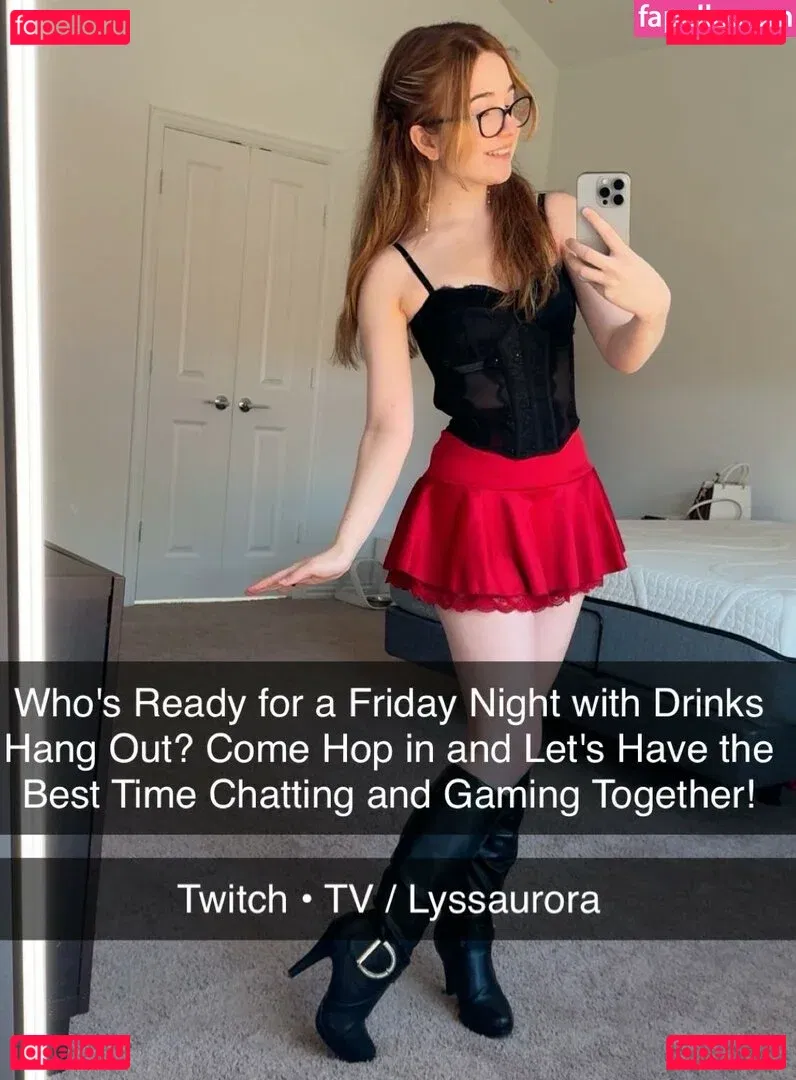 Lyssaurora Onlyfans Photo Gallery 
