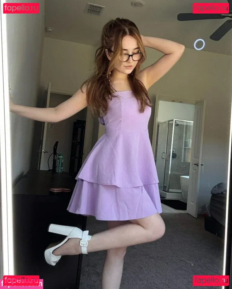 Lyssaurora Onlyfans Photo Gallery 