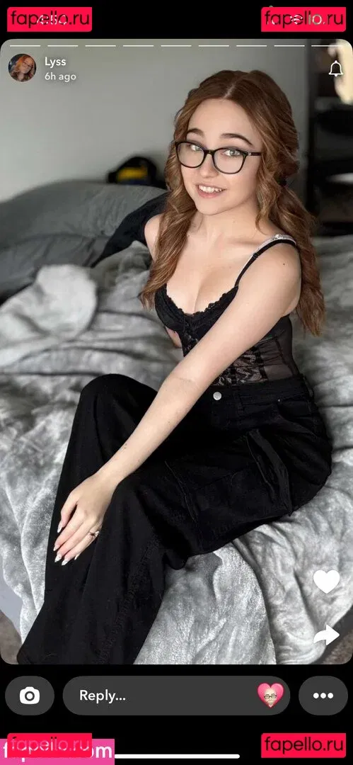 Lyssaurora Onlyfans Photo Gallery 