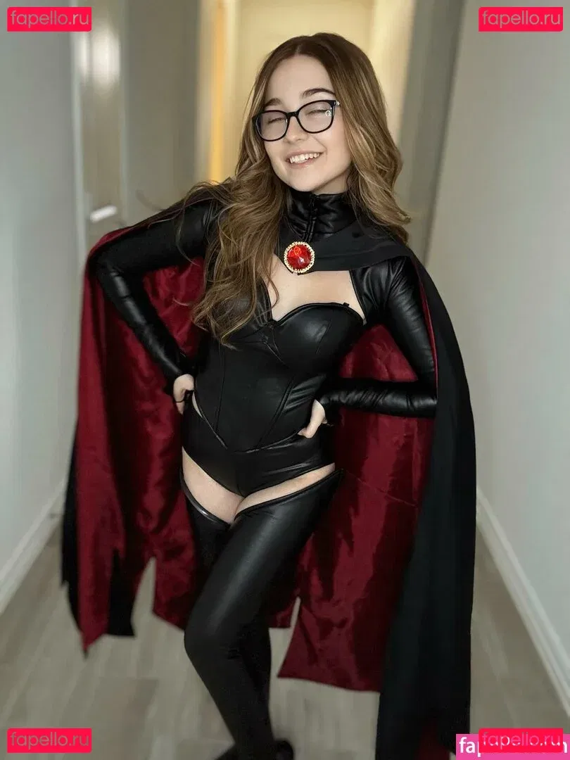 Lyssaurora Onlyfans Photo Gallery 