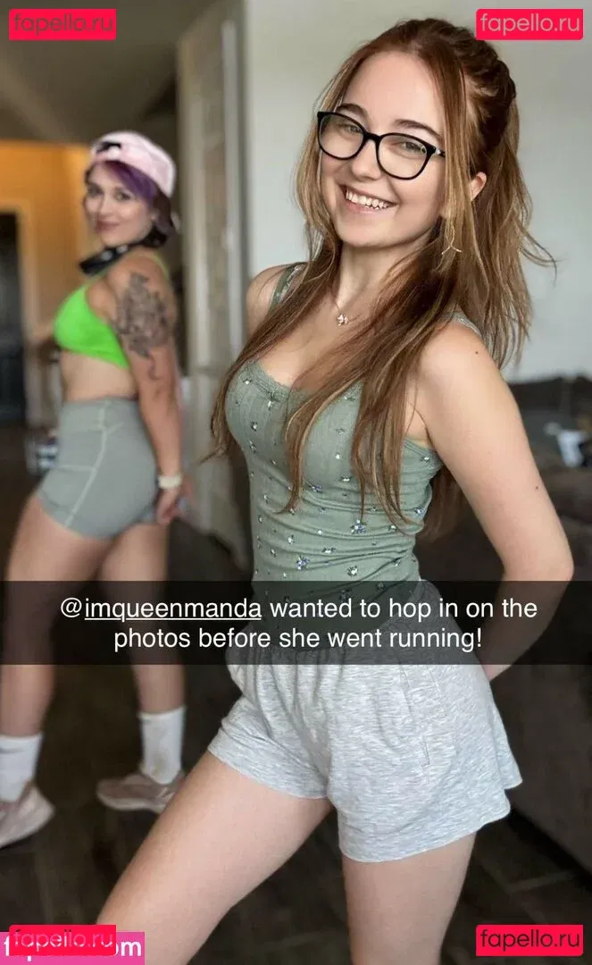 Lyssaurora Onlyfans Photo Gallery 