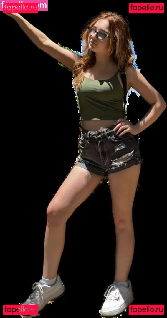 Lyssaurora Onlyfans Photo Gallery 