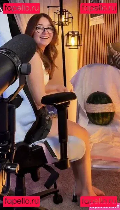 Lyssaurora Onlyfans Photo Gallery 