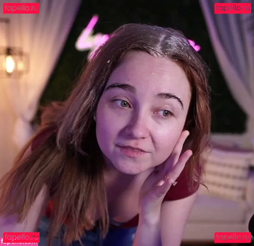 Lyssaurora Onlyfans Photo Gallery 