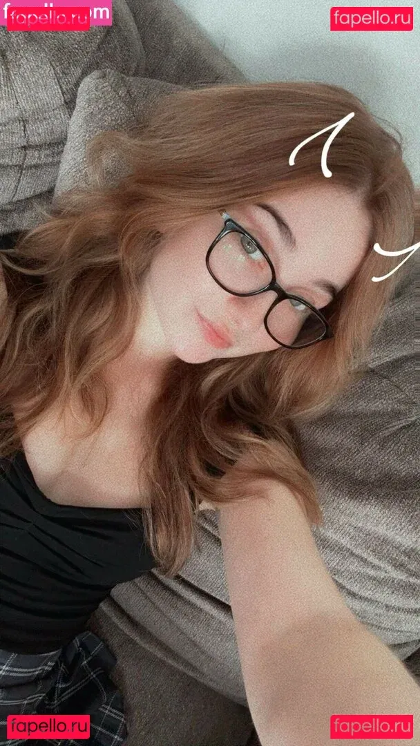 Lyssaurora Onlyfans Photo Gallery 