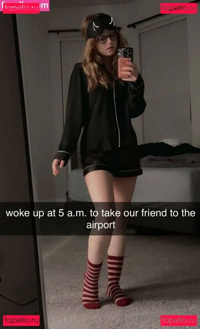 Lyssaurora Onlyfans Photo Gallery 