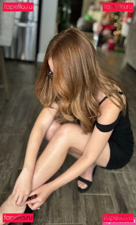 Lyssaurora Onlyfans Photo Gallery 