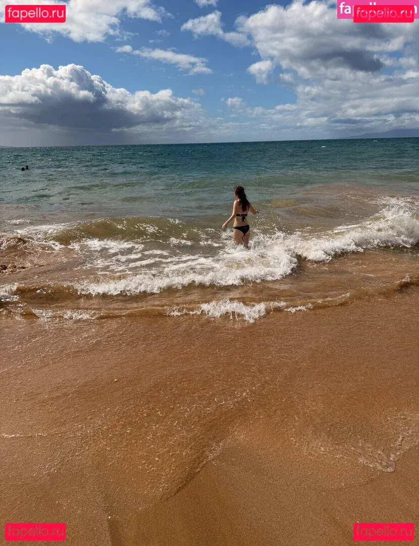 Lyssaurora Onlyfans Photo Gallery 