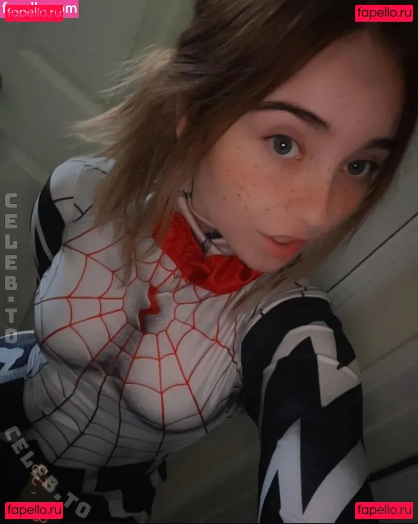 Lyssaurora Onlyfans Photo Gallery 